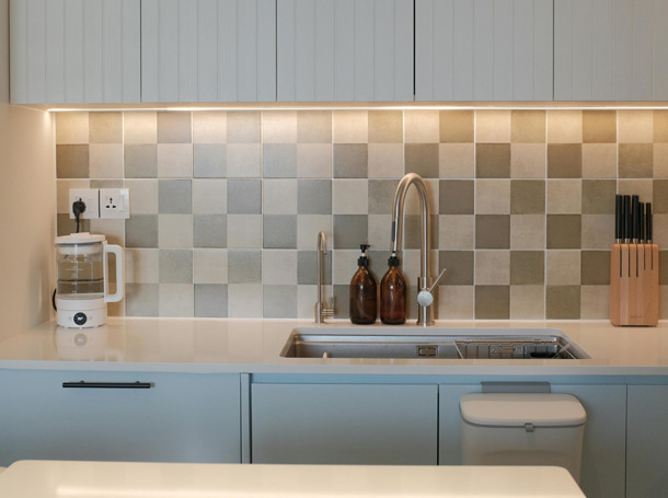 Surface Art porcelain tile